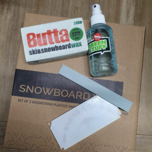 verschillende wax producten voor ski en snwoboard