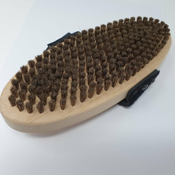 snowboard ski ovals wax brush horsehair 001