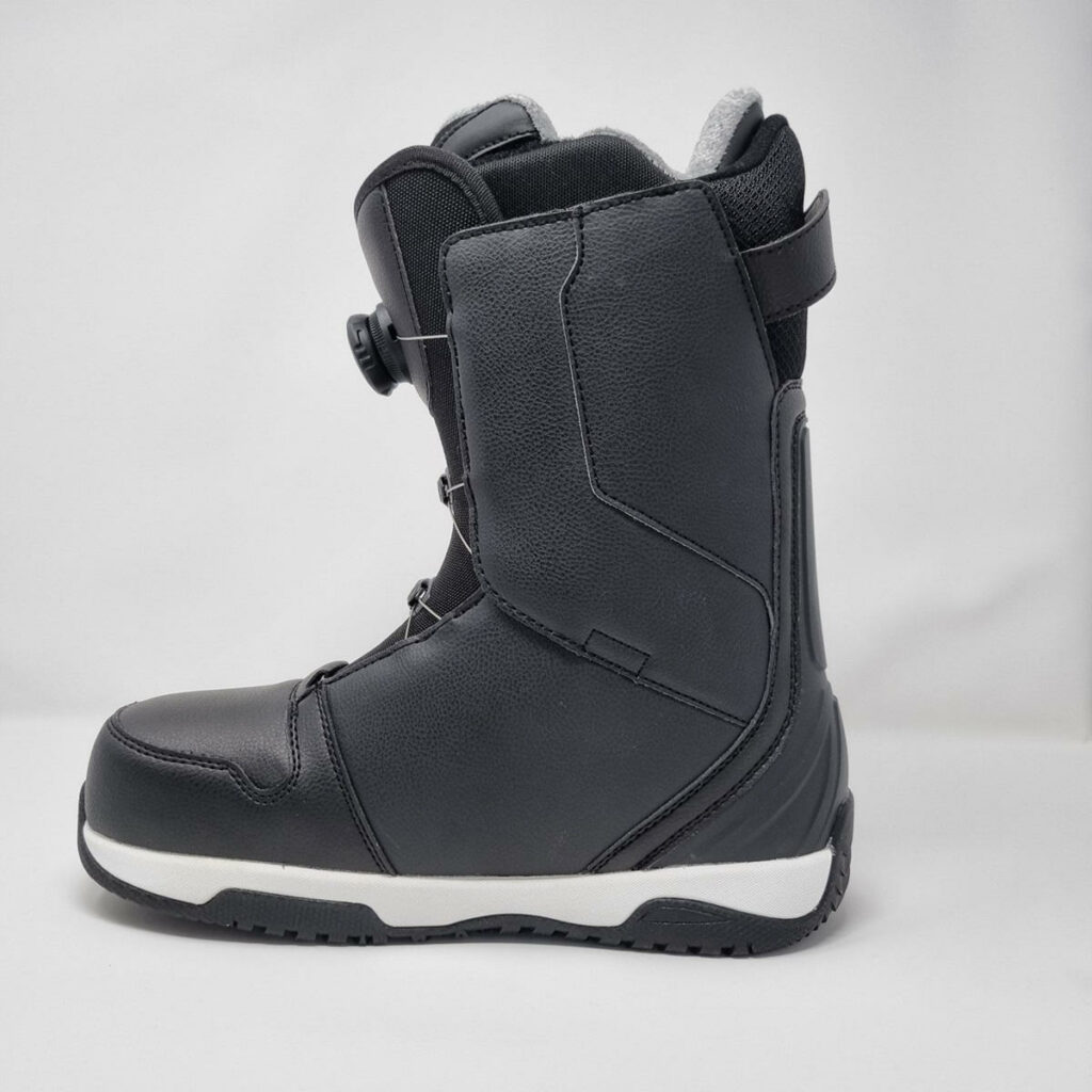 BOA snowboard boots