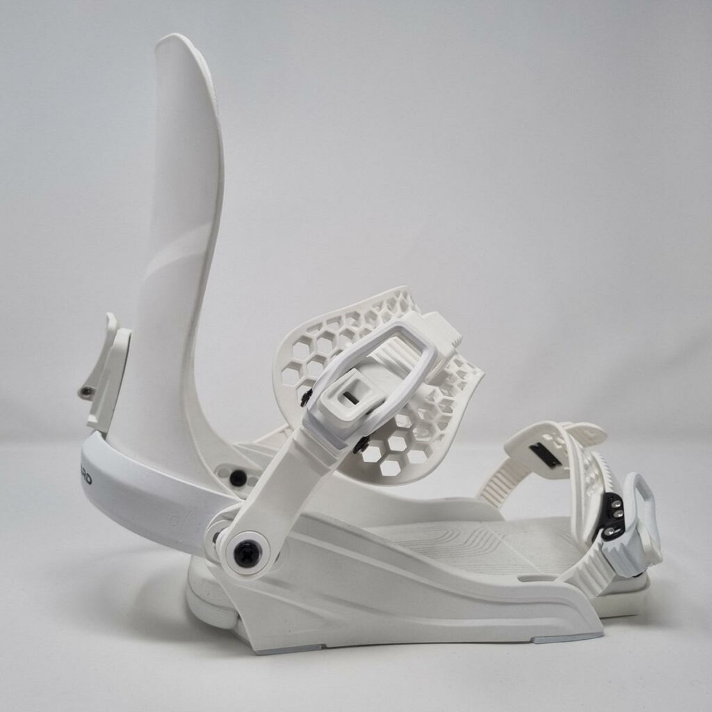 Strap snowboard bindings