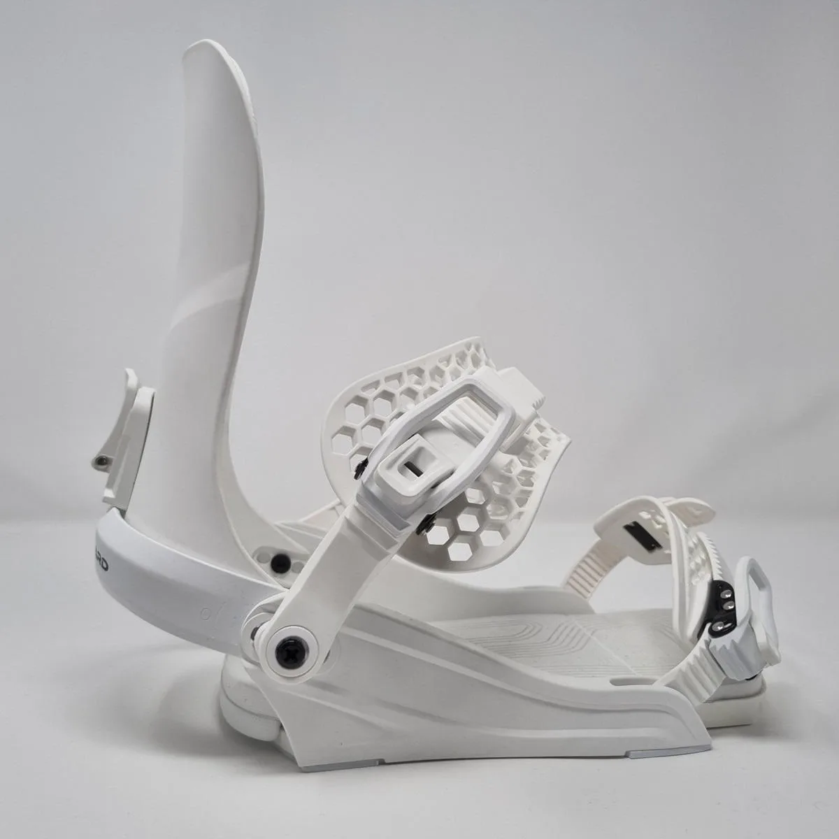 Snowboard-bindings-Waxn-Board-